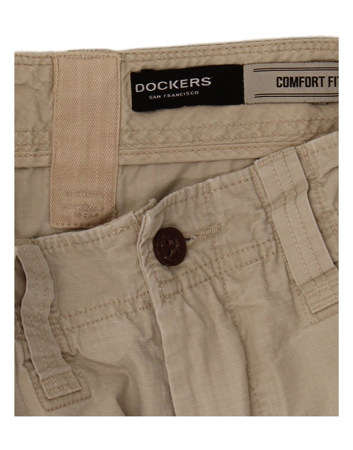 Pantaloni scurti cargo pentru bărbați Dockers Comfort Fit W31, bumbac mediu bej
