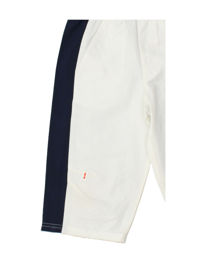 NIKE Boys Bermuda Sport Shorts 5-6 Years Medium White Colourblock | Vintage Nike | Thrift | Second-Hand Nike | Used Clothing | Messina Hembry 