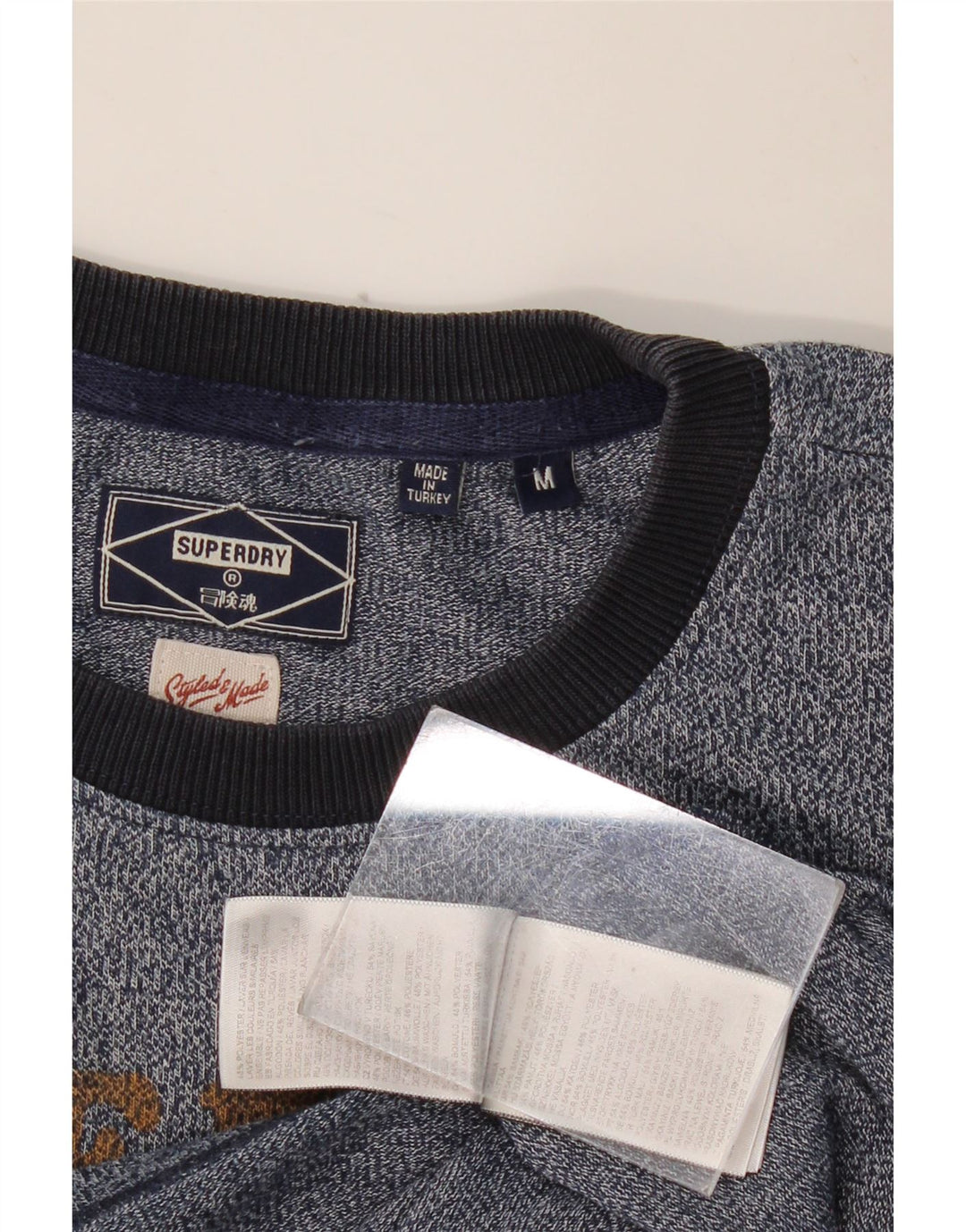 Tricou grafic pentru bărbați SUPERDRY Top mediu din bumbac cu pete albastru bleumarin