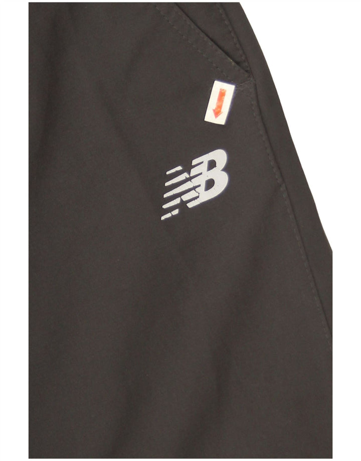 Pantaloni de trening grafic pentru bărbați New Balance Pantaloni de jogging Mari Poliester gri