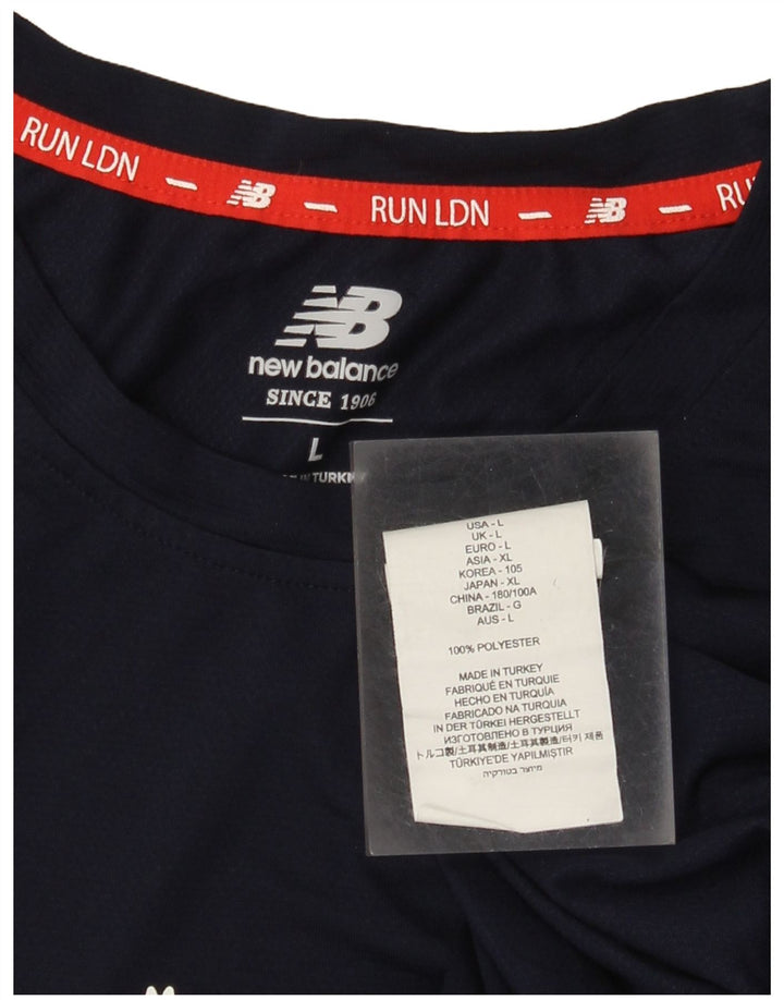 Tricou grafic pentru bărbați New Balance Top mare din poliester bleumarin