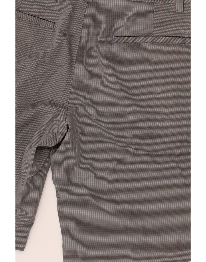 IZOD Mens Chino Shorts W30 Medium Grey Check Polyester Vintage Izod and Second-Hand Izod from Messina Hembry 