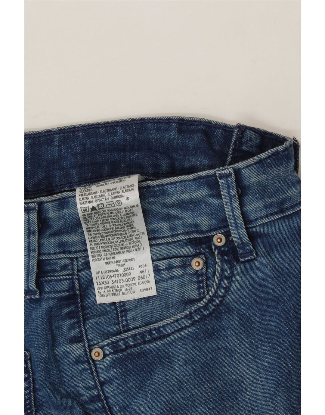 LEVI'S Womens Skinny Jeans W25 L32 Blue Cotton Vintage Levi's and Second-Hand Levi's from Messina Hembry 