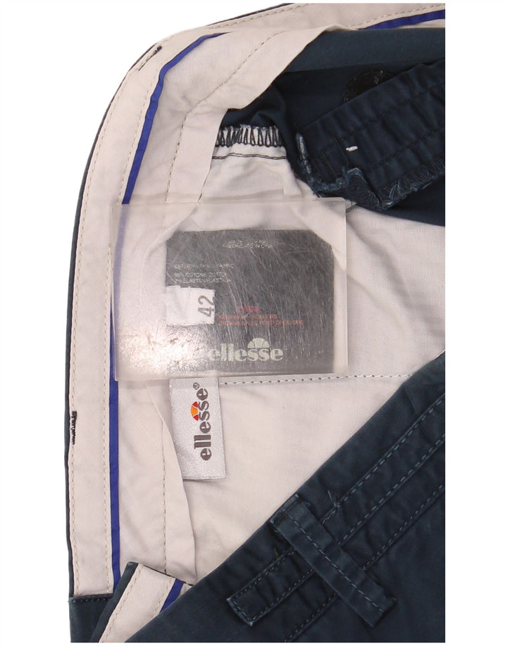 Pantaloni scurți chino pentru femei Ellesse IT 42 Medium W30 Bumbac bleumarin