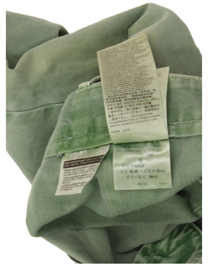 Pantaloni scurți chino pentru bărbați Levi's W32, bumbac verde mediu