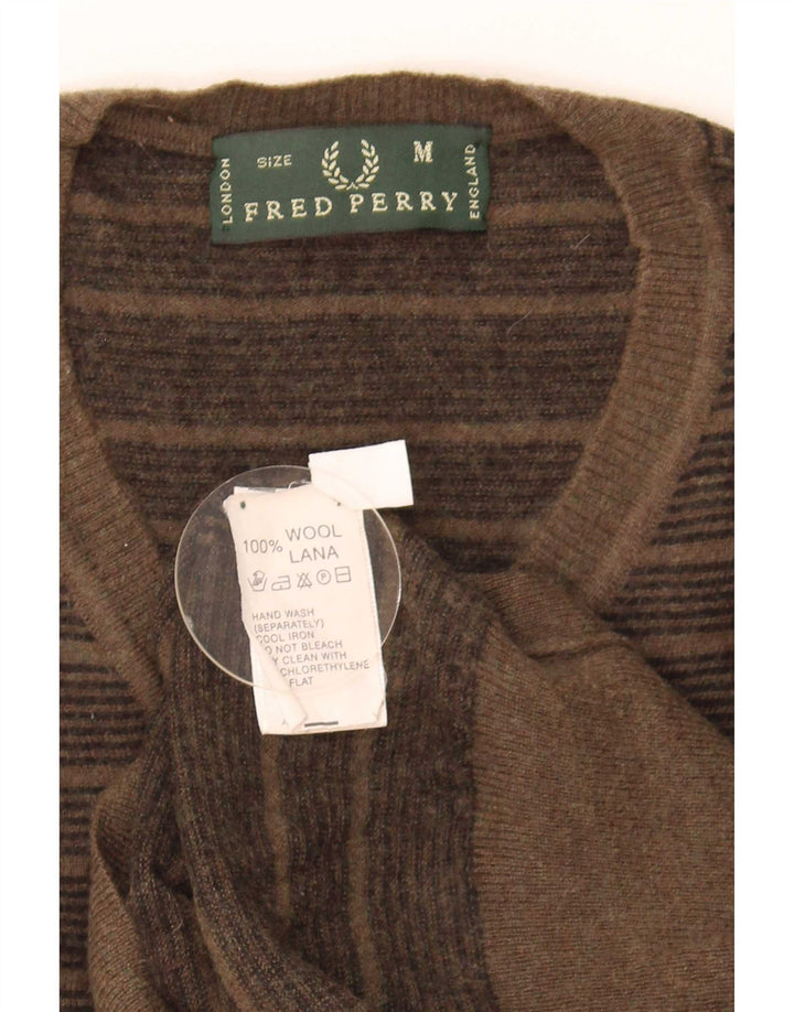 Pulover cu decolteu în V Fred Perry pentru bărbați, lână cu dungi kaki mediu