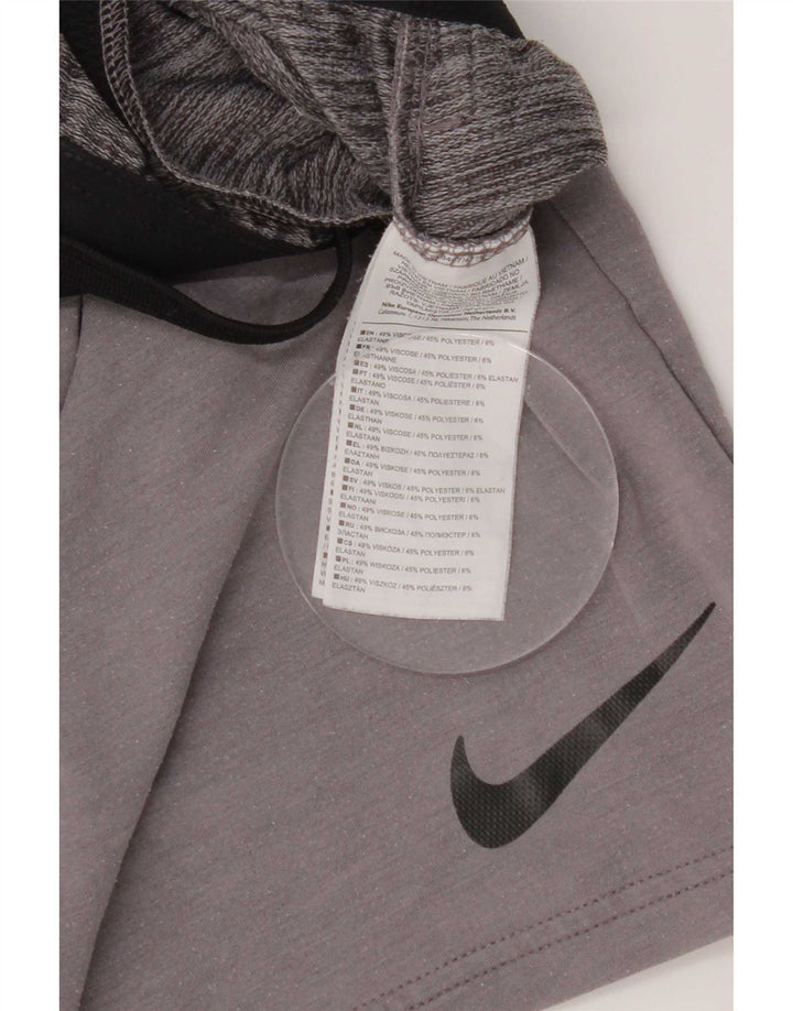 Pantaloni scurți sport Nike Dri Fit pentru bărbați, gri mediu, viscoză