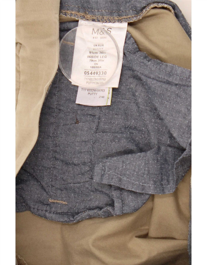 Pantaloni de costum pentru bărbați Marks & Spencer, cu ajustare normală, L36 L31, bumbac bej