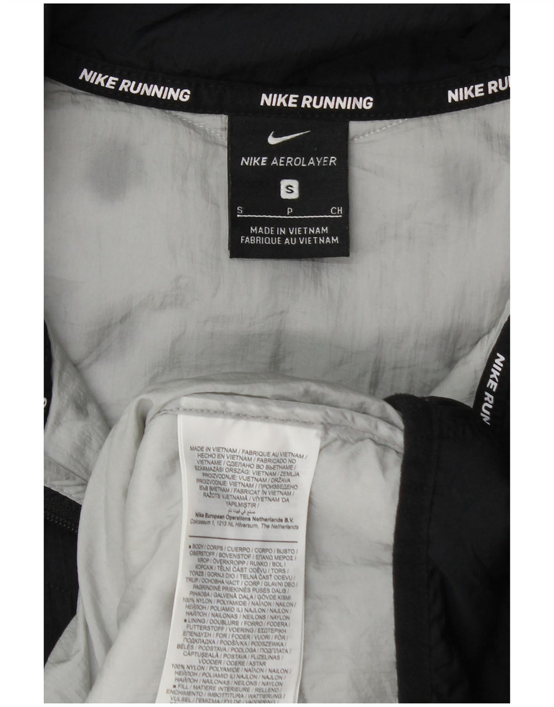 Jachetă căptușită cu glugă pentru alergare Nike pentru femei UK 10 Nylon negru mic