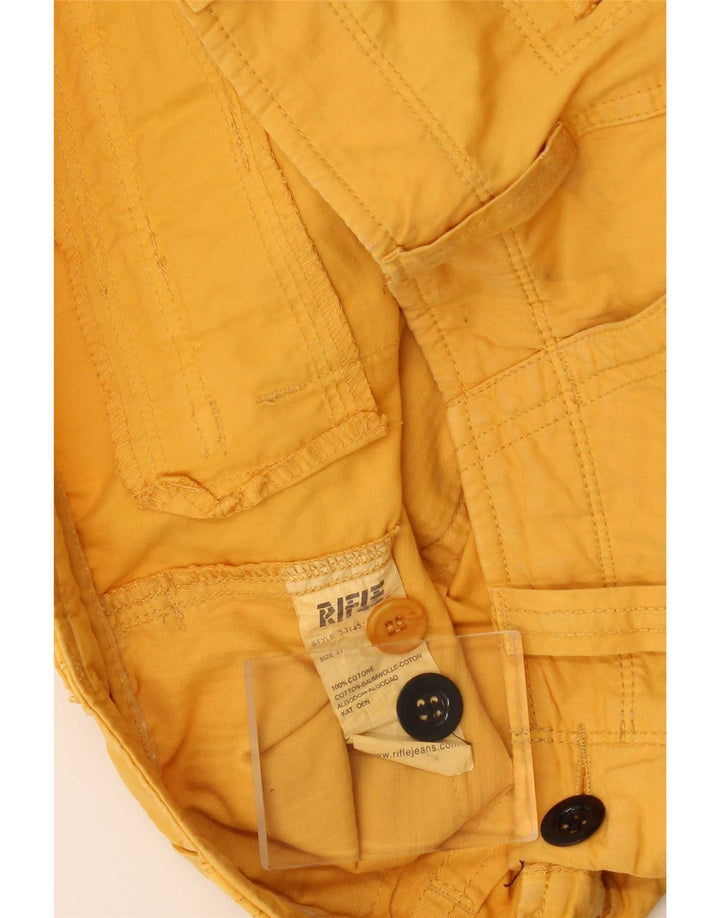 Pantaloni scurți cargo pentru bărbați Rifle W33, bumbac galben mediu