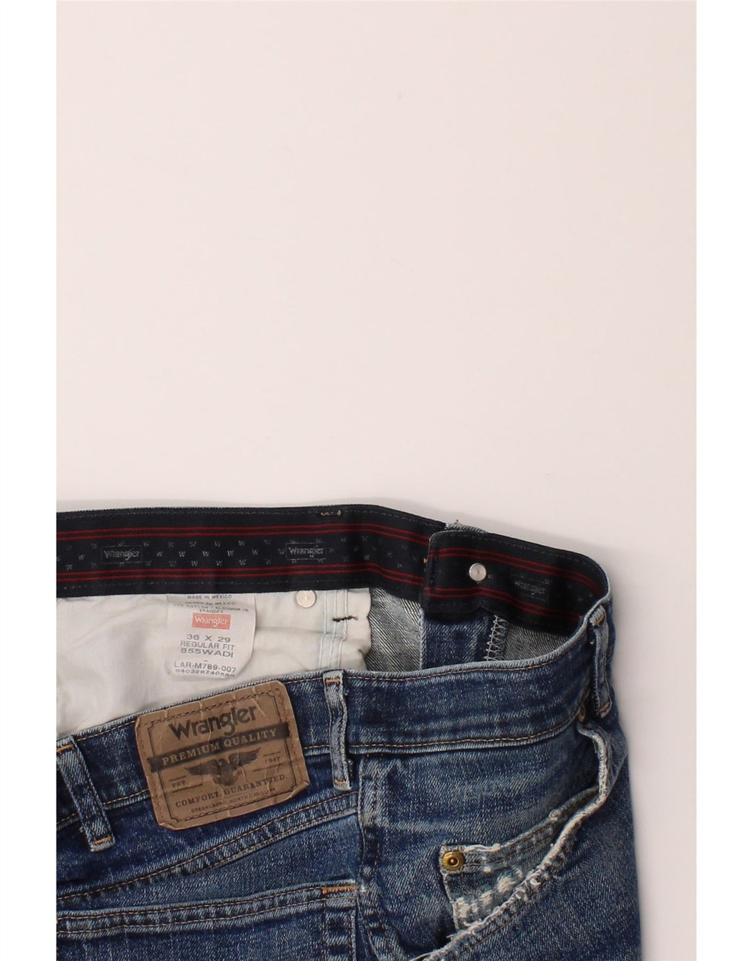 WRANGLER Mens Regular Fit Denim Shorts W36 Large  Blue Cotton Vintage Wrangler and Second-Hand Wrangler from Messina Hembry 