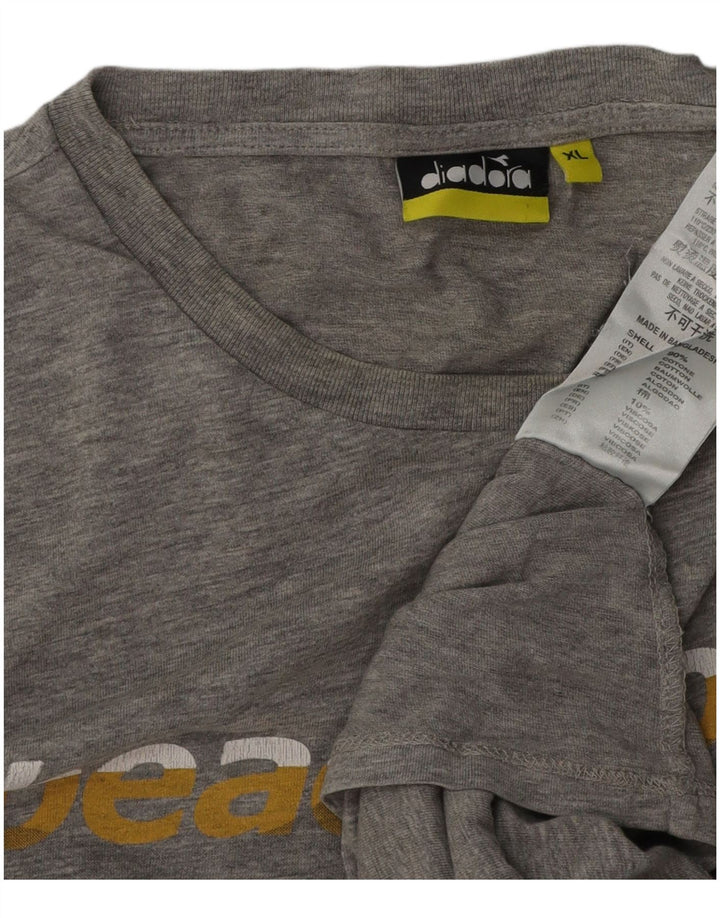 Tricou grafic pentru bărbați DIADORA Top XL bumbac cu pete gri