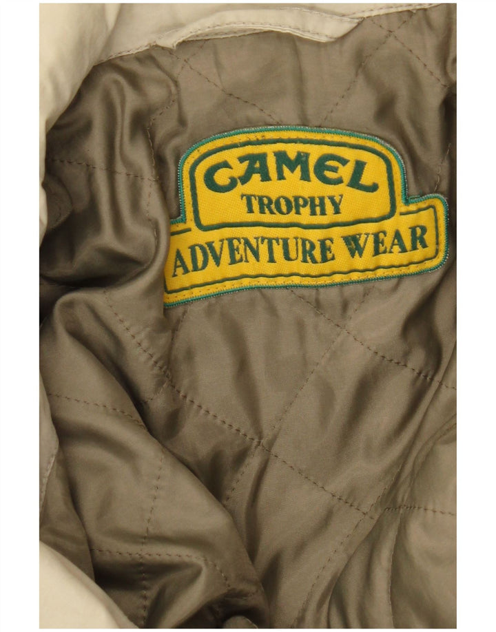 Jachetă de vânt cu glugă pentru bărbați Camel Active UK 48 4XL Bej Colorblock