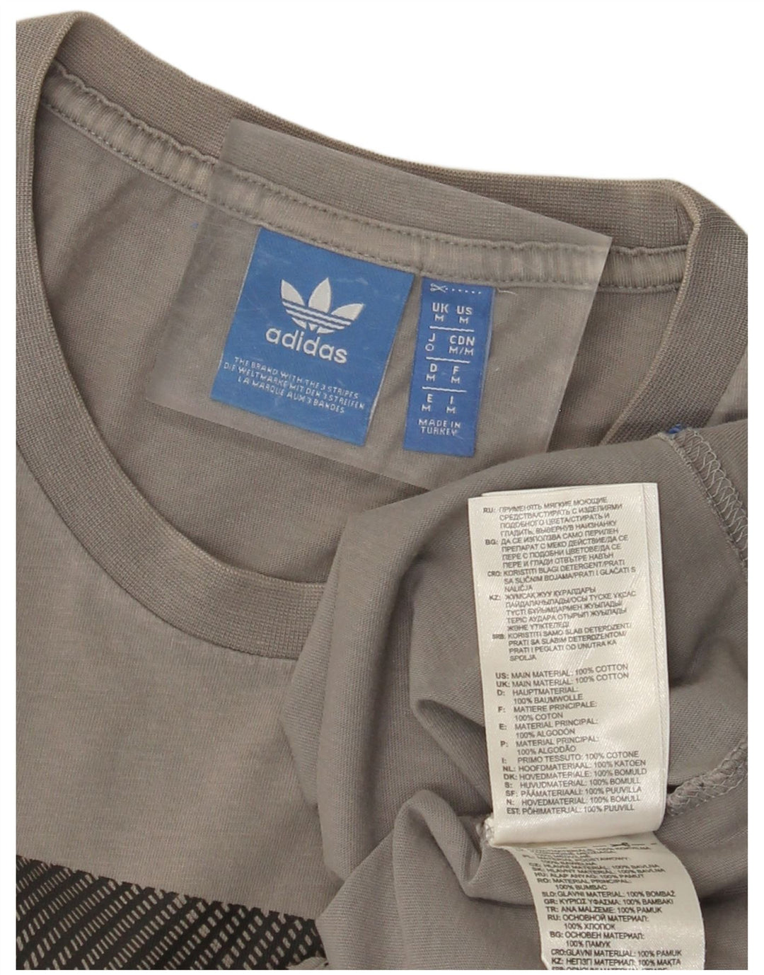 Tricou grafic ADIDAS pentru bărbați Top din bumbac gri mediu