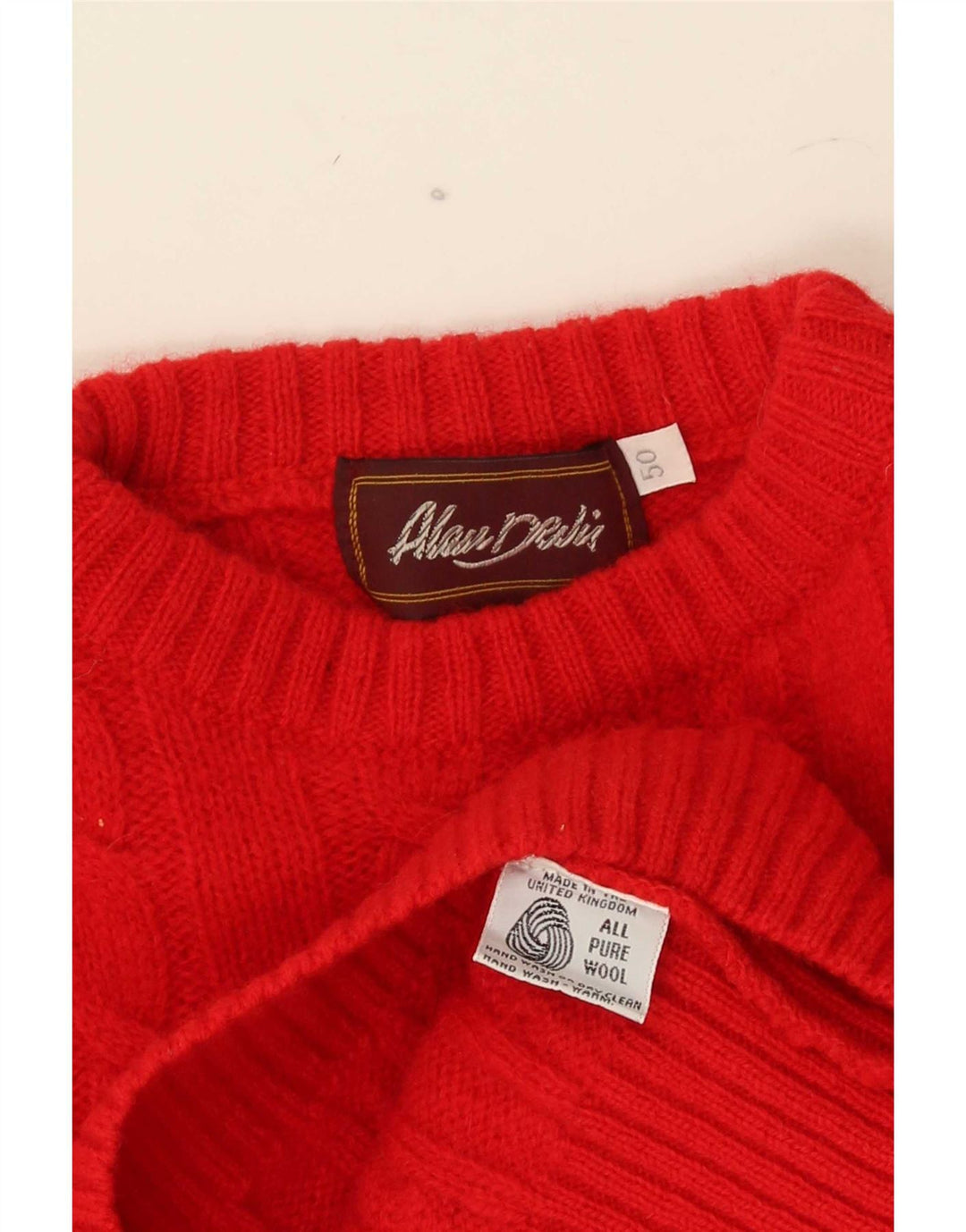 Pulover vintage pentru bărbați cu gât roșu IT 50 lână roșie medie