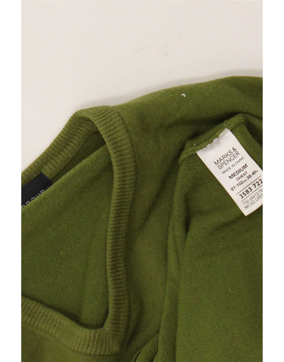 Pulover cu decolteu în V Blue Harbour pentru bărbați Marks & Spencer, verde mediu