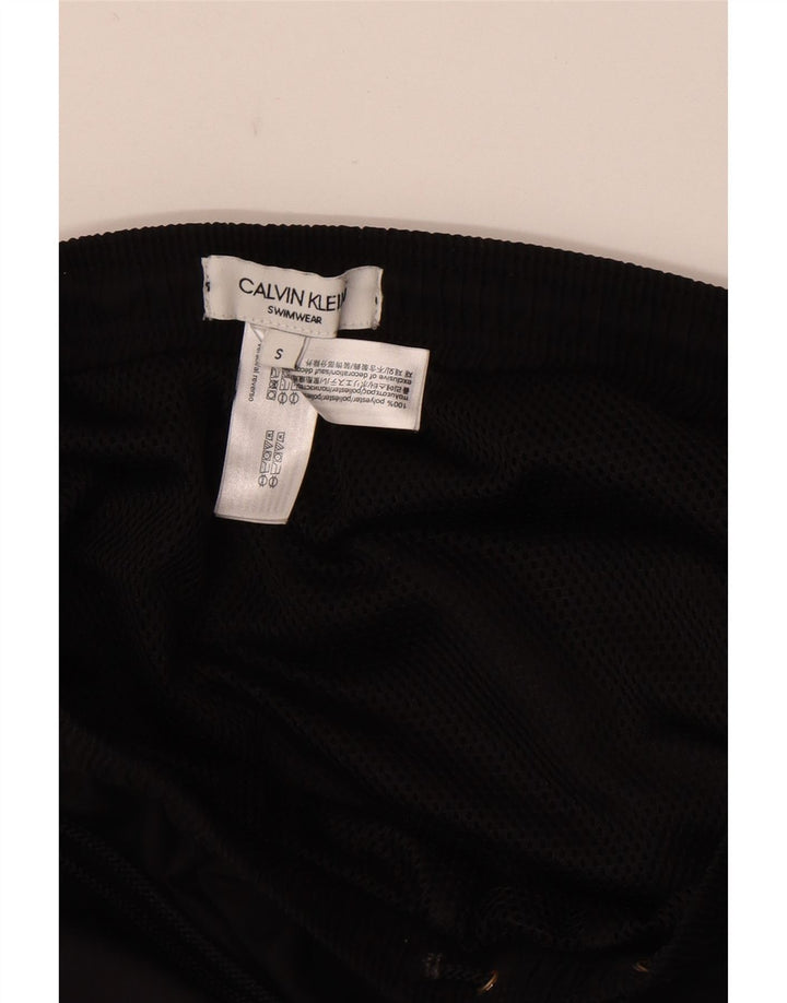 Pantaloni scurți de înot grafic Calvin Klein pentru bărbați, negru, color block