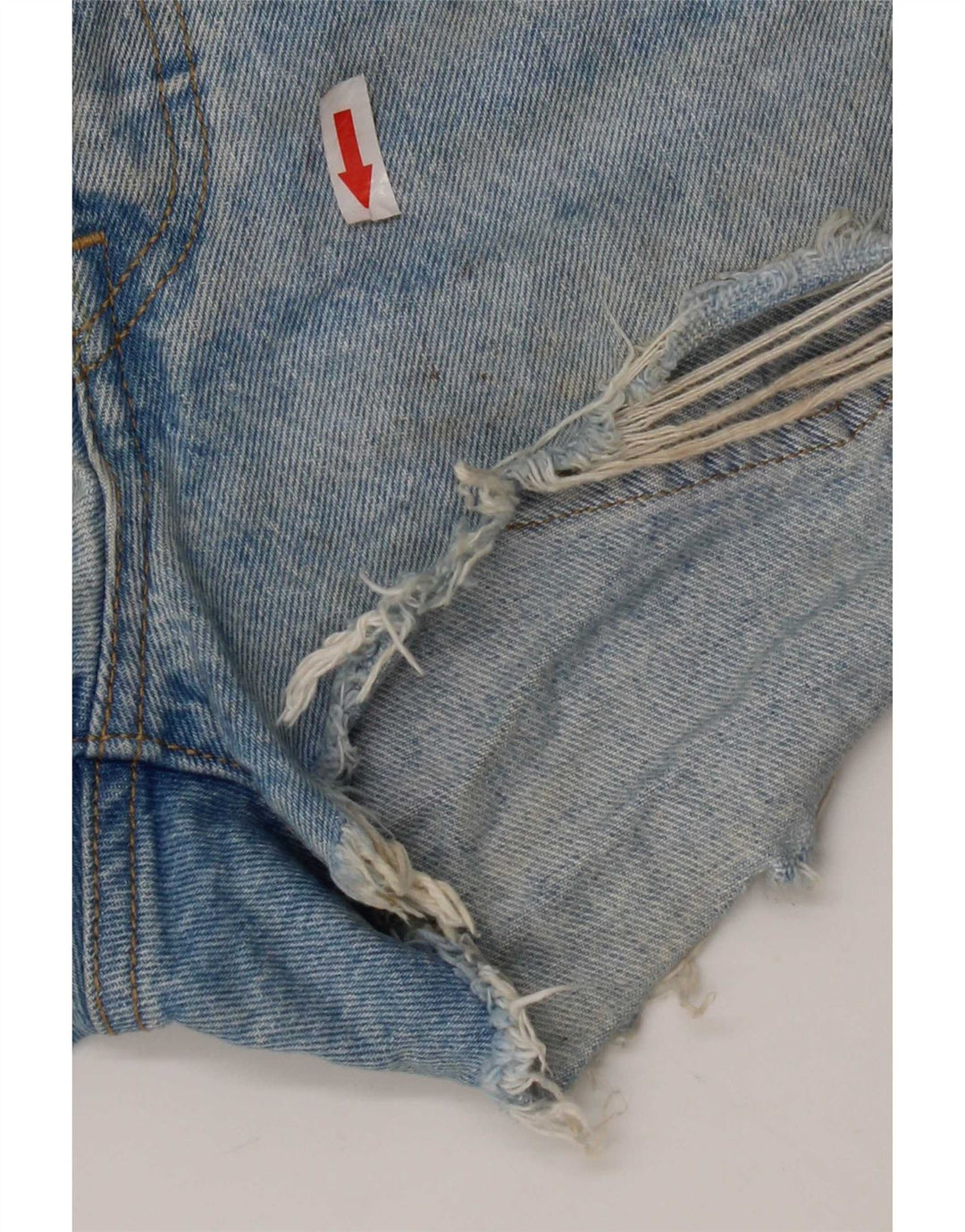Pantaloni scurți Levi's 501 din denim distressed W26 Small Blue Bumbac