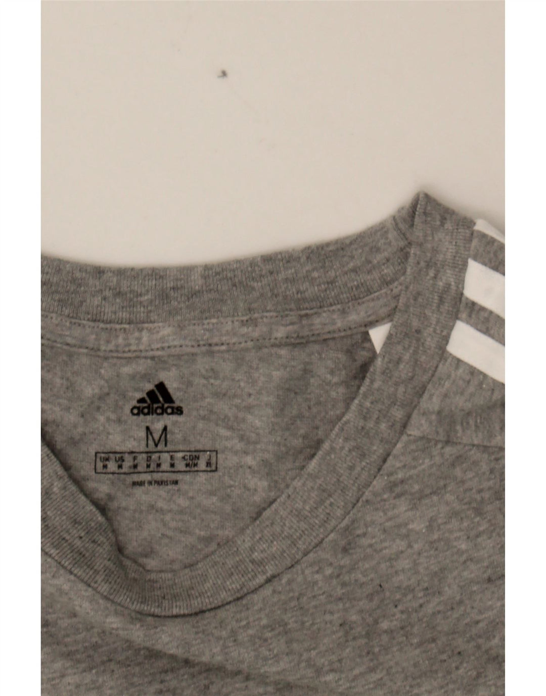 ADIDAS Mens T-Shirt Top Medium Grey Cotton Vintage Adidas and Second-Hand Adidas from Messina Hembry 