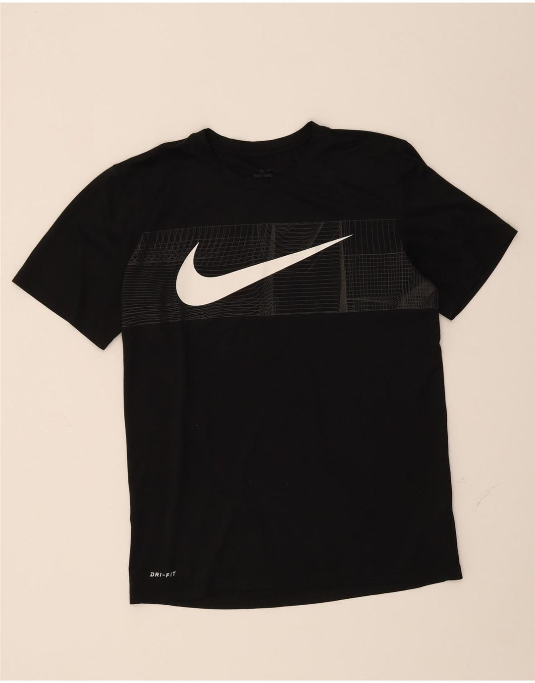 NIKE Mens Dri Fit Graphic T-Shirt Top Medium Black Polyester Vintage Nike and Second-Hand Nike from Messina Hembry 