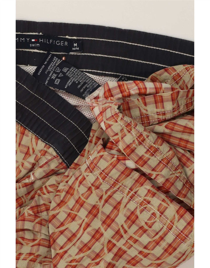 Pantaloni scurți de înot Tommy Hilfiger pentru bărbați, bumbac roșu mediu cu carouri