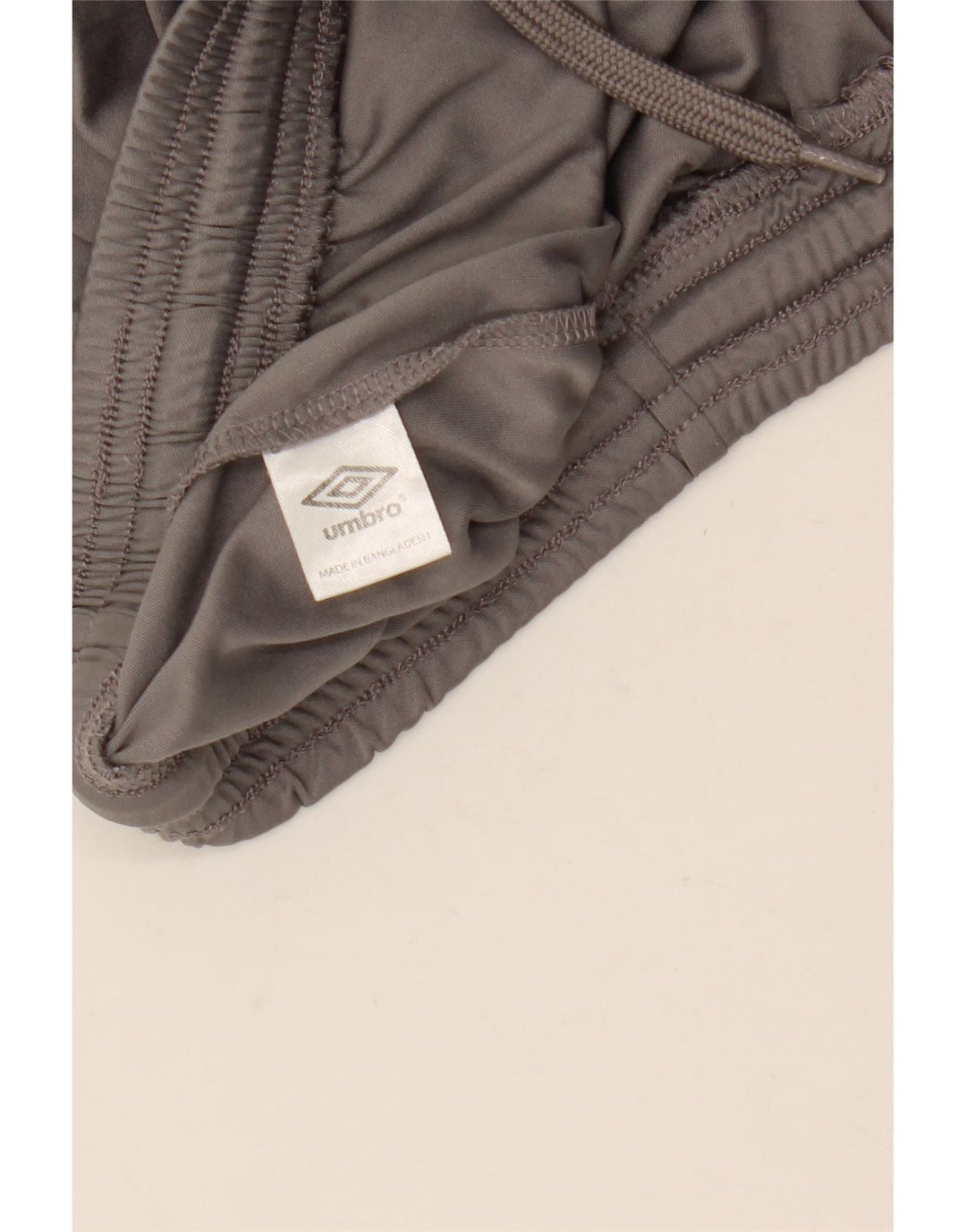 Pantaloni scurti sport Umbro pentru femei UK 8 Small Gri Poliester