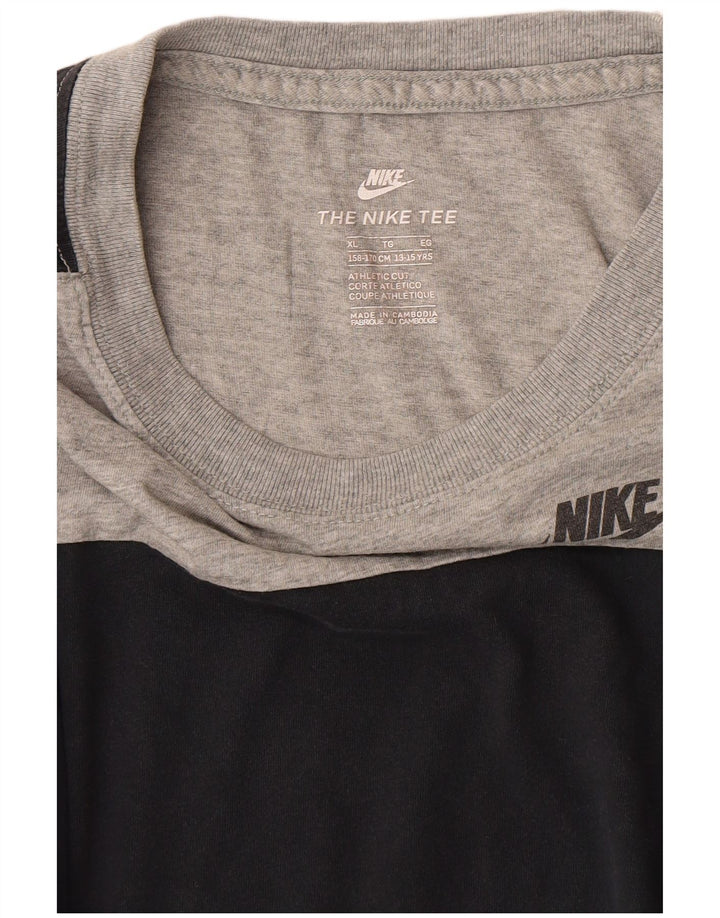 Tricou pentru băieți Nike Top 13-14 ani XL Camuflaj gri