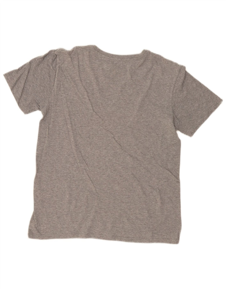 Tricou grafic Nike pentru bărbați, cu croială atletică. Top mic, gri, pete