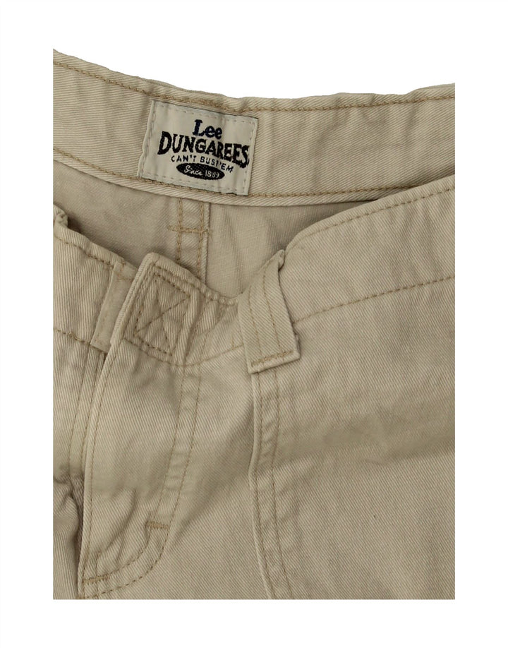 LEE Womens Casual Shorts W32 Large Beige Vintage Lee and Second-Hand Lee from Messina Hembry 