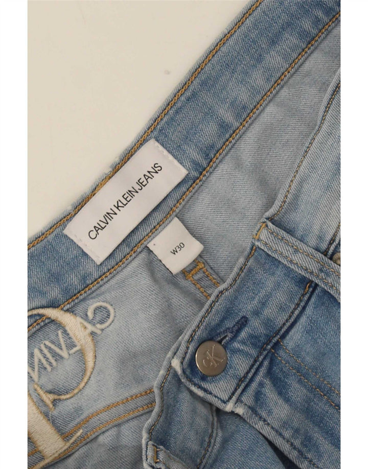 Pantaloni scurți din denim distressed Calvin Klein pentru bărbați, mediu W30, albastru