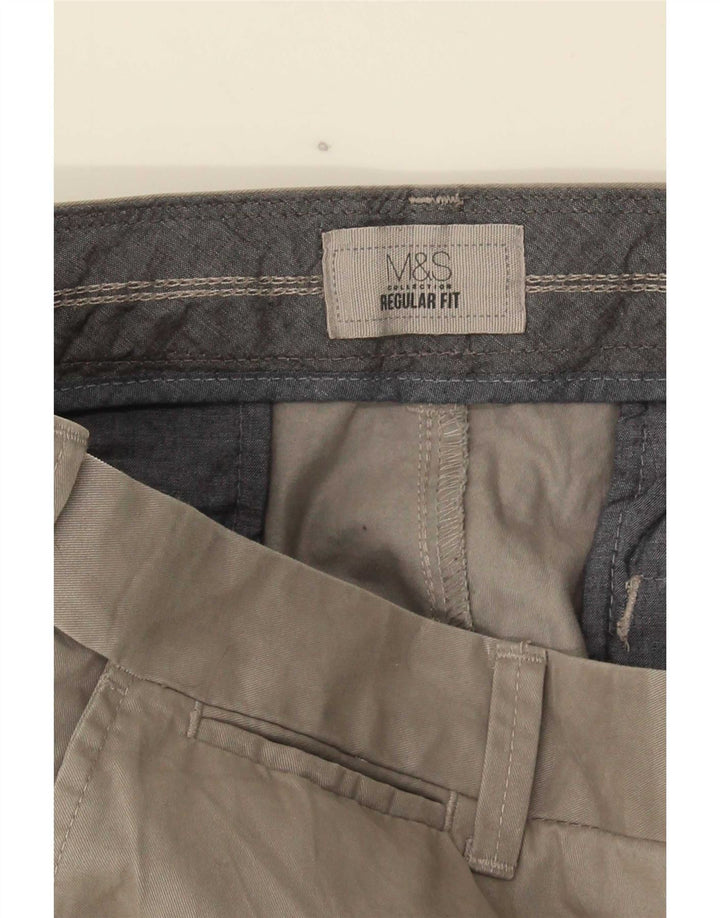 Pantaloni chino pentru bărbați Marks & Spencer, cu ajustare normală, L36 L30, gri