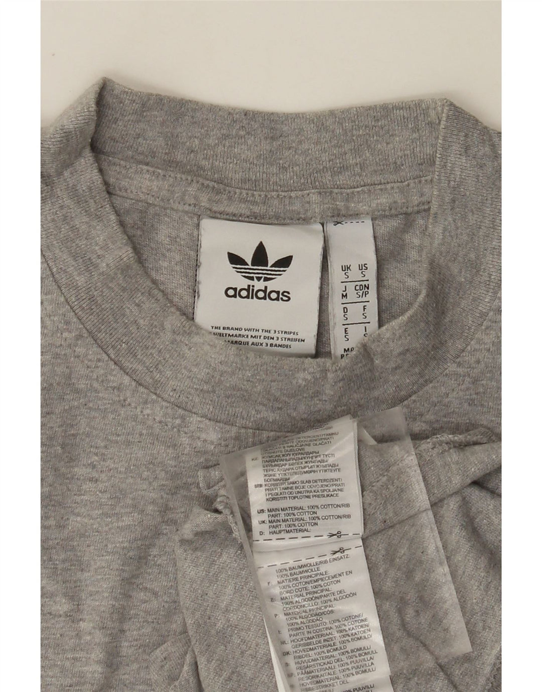 Tricou grafic ADIDAS pentru bărbați Top mic, gri, bumbac cu pete