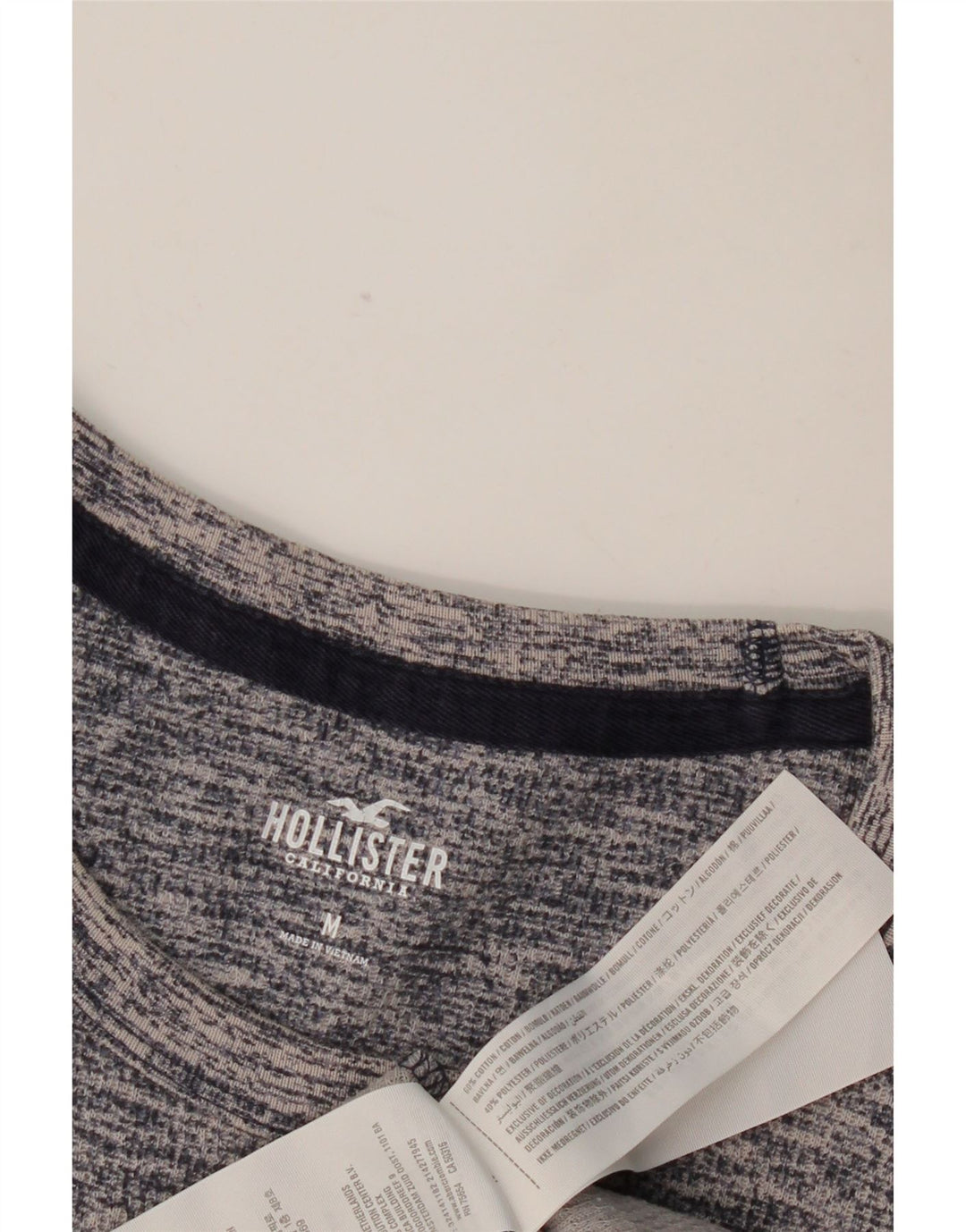 Top pentru bărbați HOLLISTER cu mânecă lungă, mediu bleumarin, bumbac cu pete