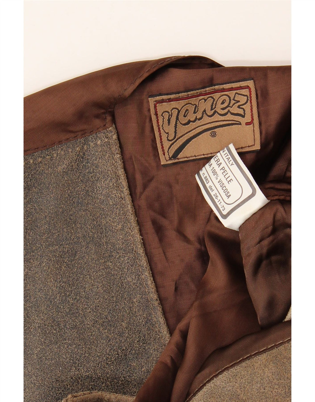Vestă vintage bărbătească din piele intoarsa maro mediu