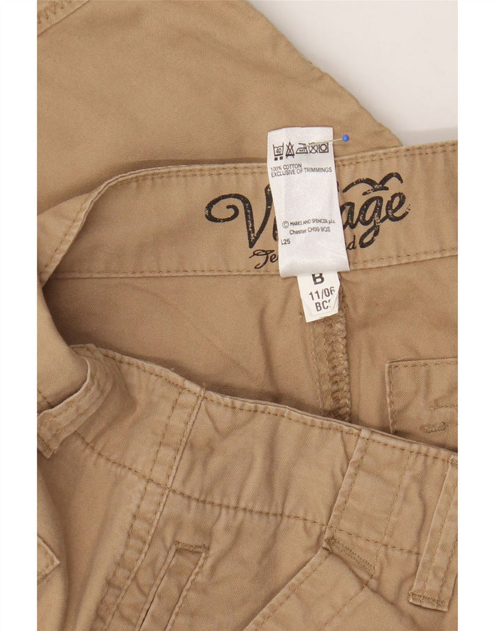 Bermude pentru bărbați Marks & Spencer Blue Harbour Cargo W34 Large Beige