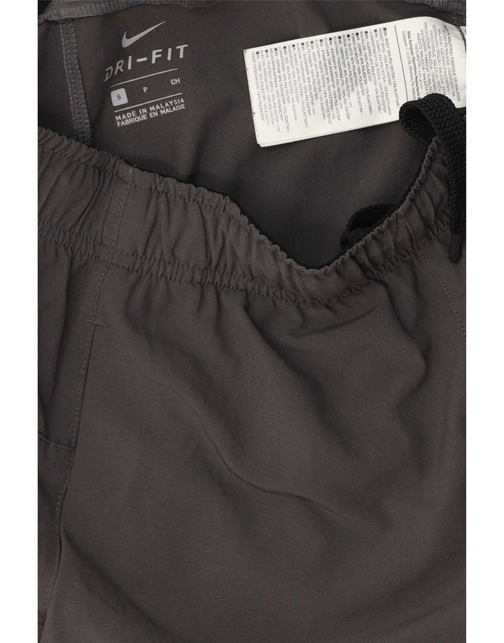 Pantaloni scurți sport Nike Dri Fit pentru bărbați, gri mici, poliester color bloc
