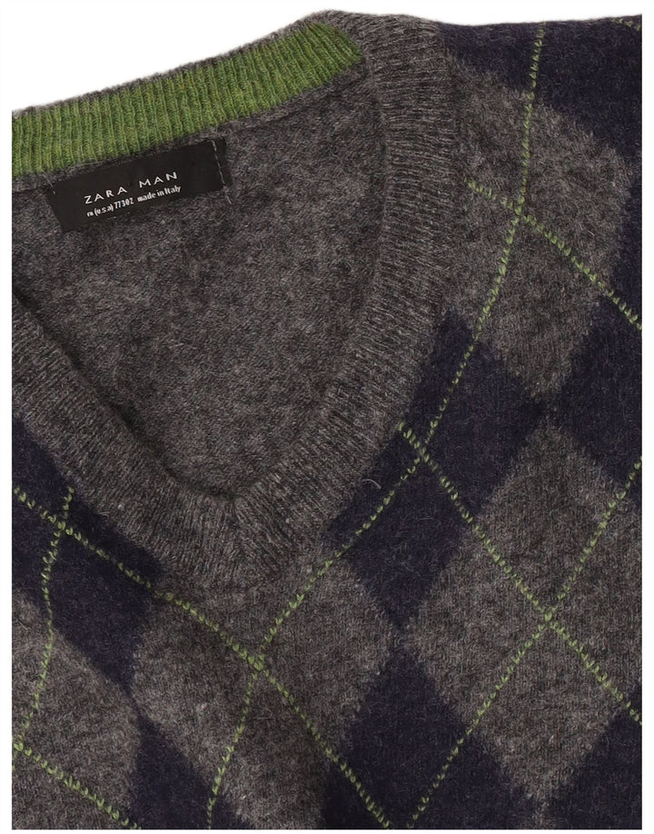 Pulover pentru bărbați Zara, cu decolteu în V, gri mediu Argyle/Diamond