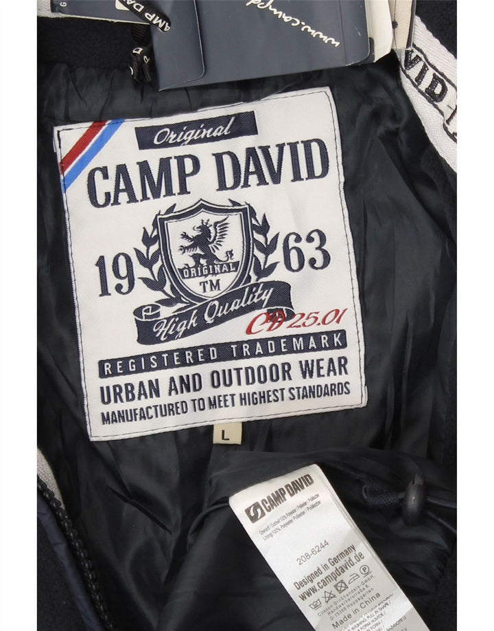 Jachetă de bomber cu grafică Camp David pentru bărbați UK 40, mare, albastru bleumarin, bloc de culoare
