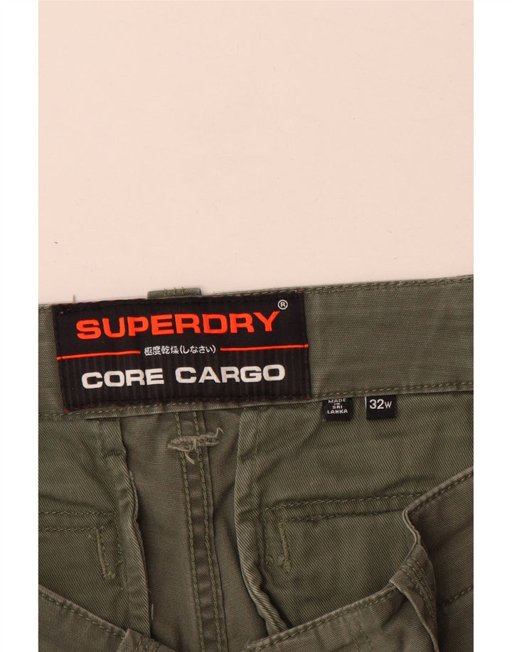 Pantaloni scurti cargo Superdry pentru bărbați W32, bumbac mediu kaki