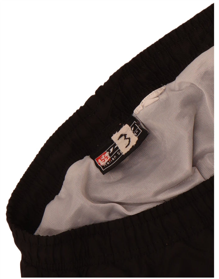Pantaloni scurți sport Lotto pentru bărbați, medii, negri