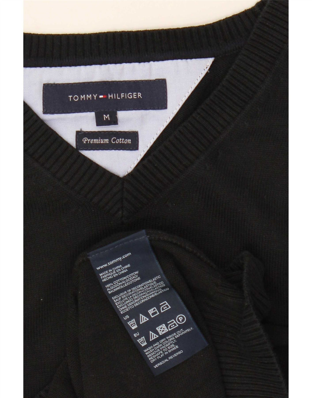 Pulover Tommy Hilfiger pentru bărbați, cu decolteu în V, bumbac mediu negru