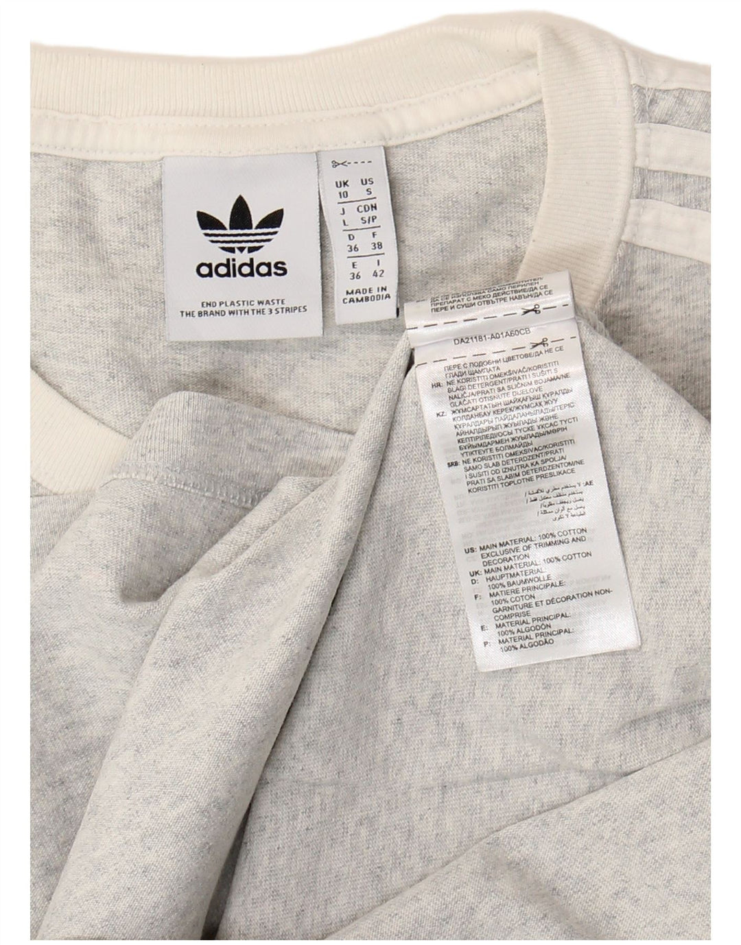 Tricou grafic Adidas pentru femei Top UK 10 Small Grey Bumbac