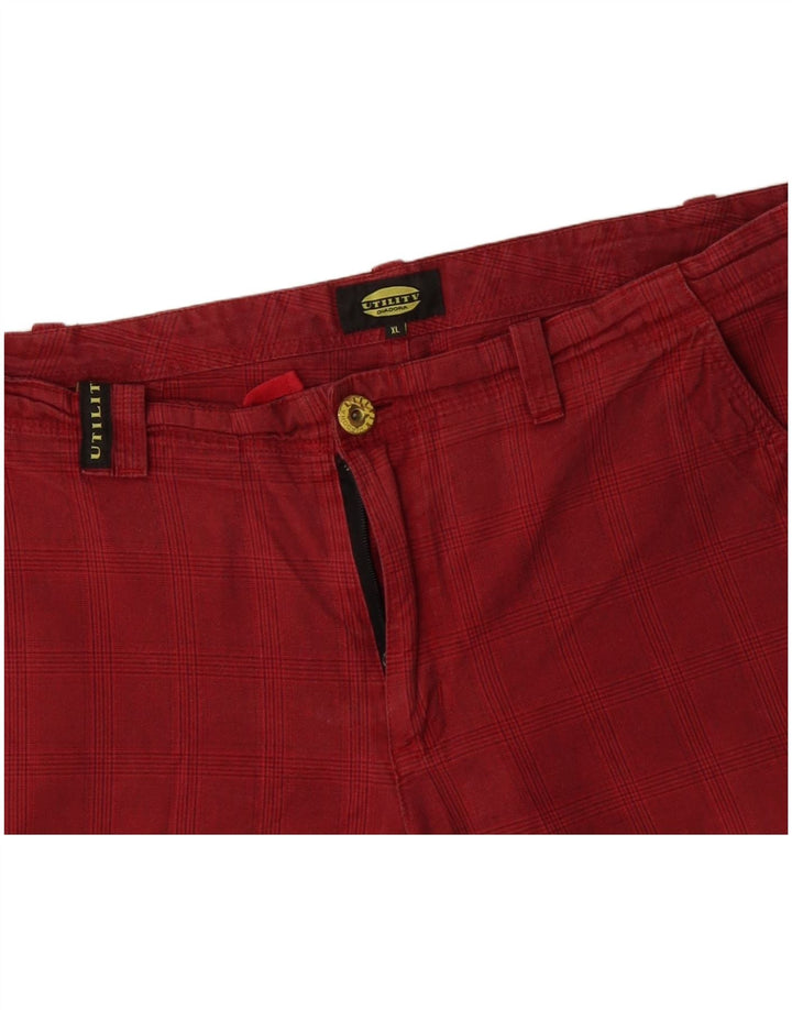 Pantaloni scurți cargo pentru bărbați DIADORA XL W38, bumbac cu carouri roșii