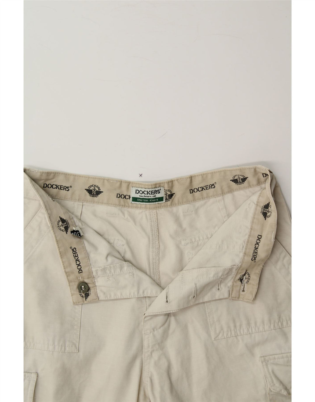 DOCKERS Mens Cargo Shorts W30 Medium White Striped Cotton Vintage Dockers and Second-Hand Dockers from Messina Hembry 