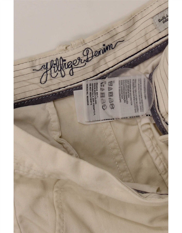 Pantaloni scurți chino Tommy Hilfiger pentru femei W28, bumbac mediu bej