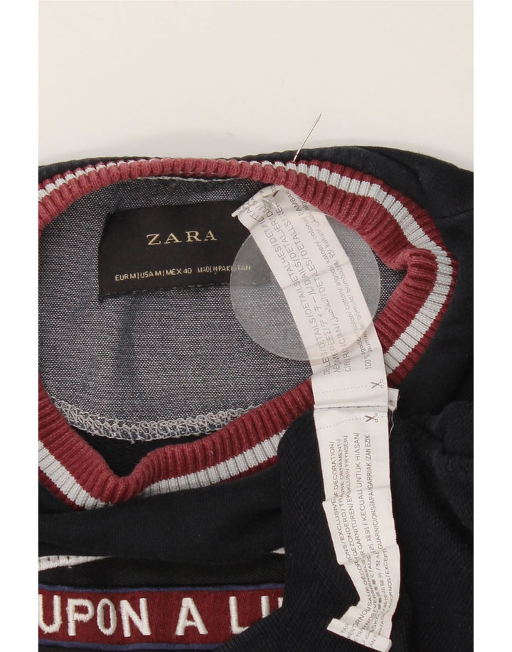 Pulover pentru bărbați Zara, cu grafică, din bumbac, albastru bleumarin mediu
