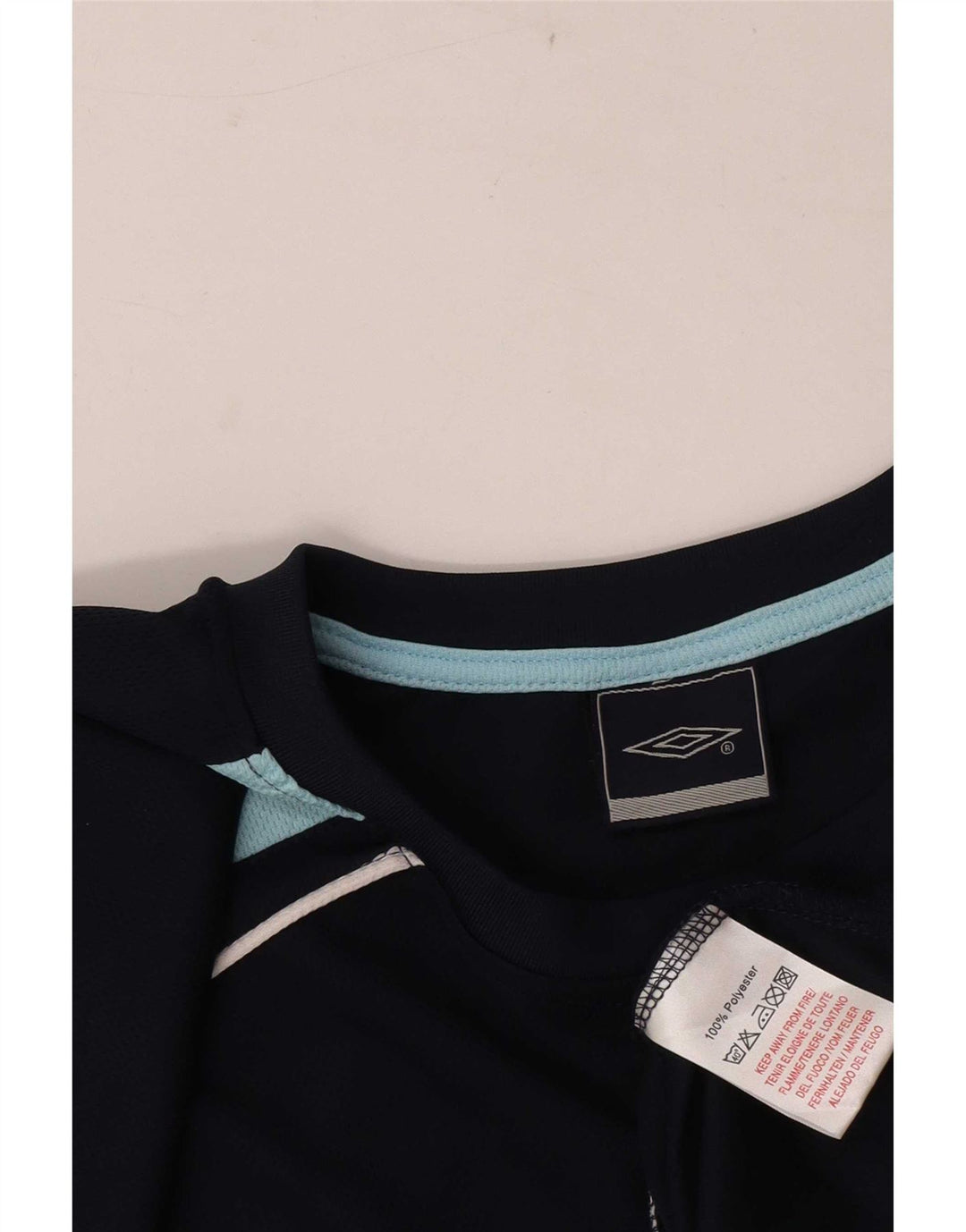 Tricou grafic pentru bărbați Umbro Top mare bleumarin din poliester color bloc