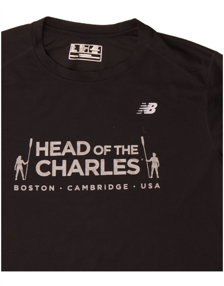 New Balance Boston Graphic Top cu mânecă lungă, mare, negru