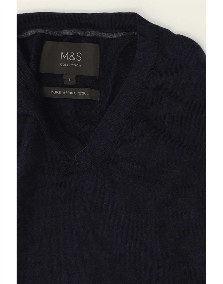 Pulover pentru bărbați Marks & Spencer, cu decolteu în V, mic din lână merinos bleumarin