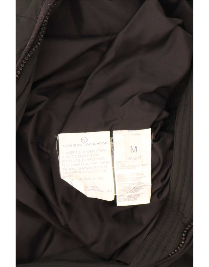 Jachetă căptușită cu grafică pentru bărbați Sergio Tacchini UK 38 Poliester mediu negru